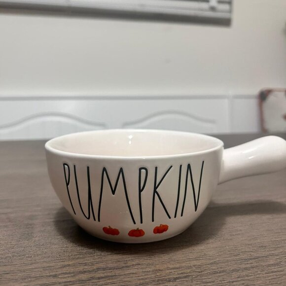 Rae Dunn Fall PUMPKIN Ceramic Soup Serve Bowl Bakeware White Pumpkins Handle - Picture 2 of 5